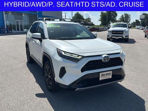 2022 Toyota RAV4 Hybrid SE