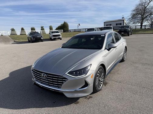 2023 Hyundai SONATA Hybrid SEL