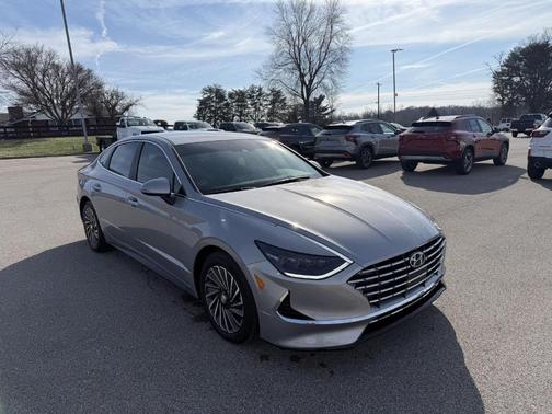 2023 Hyundai SONATA Hybrid SEL