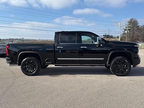 2025 Chevrolet Silverado 2500 High Country