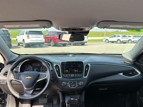 2022 Chevrolet Malibu 1FL