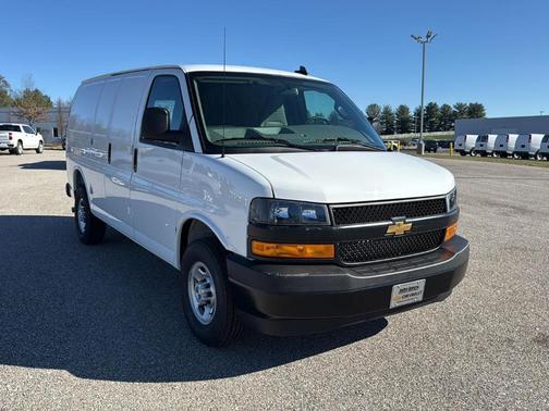 2025 Chevrolet Express 2500 Work Van