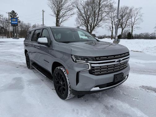 2023 Chevrolet Suburban Premier