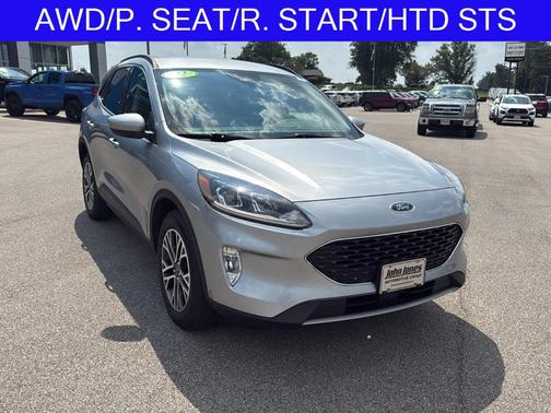 2022 Ford Escape SEL