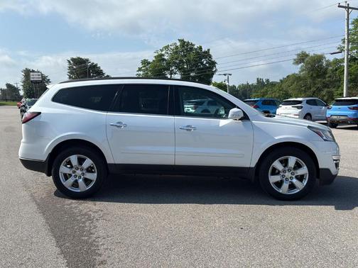 2017 Chevrolet Traverse 1LT