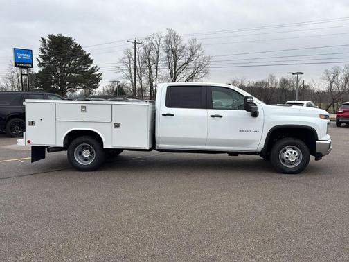 2026 Chevrolet Silverado 3500 WT