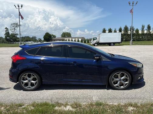 2016 Ford Focus ST Base