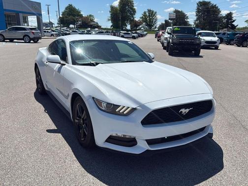 2017 Ford Mustang V6
