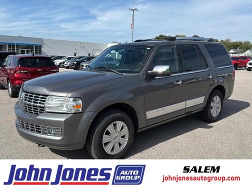 2014 Lincoln Navigator Base