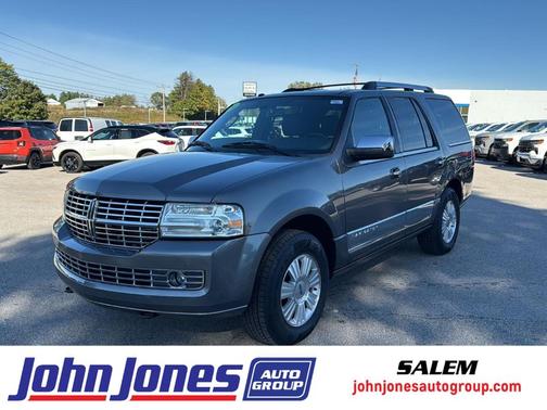 2014 Lincoln Navigator Base