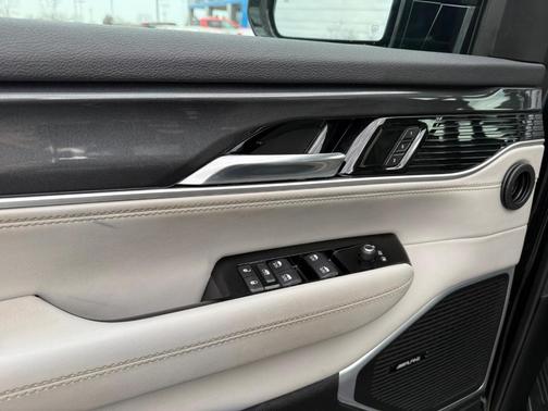 2022 Jeep Wagoneer Series I