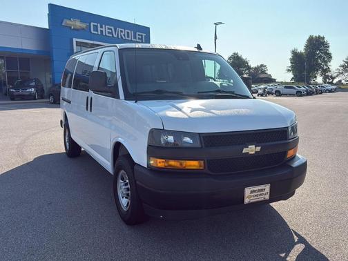 2021 Chevrolet Express 2500 LS