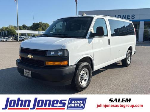 2021 Chevrolet Express 2500 LS