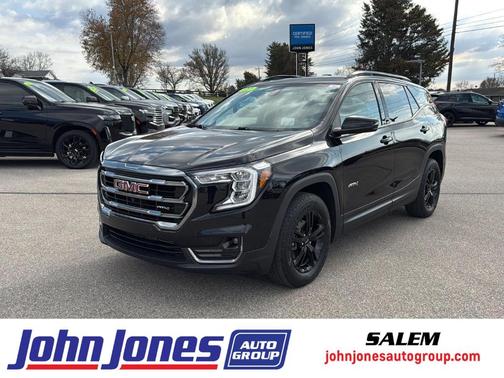 2022 GMC Terrain AT4