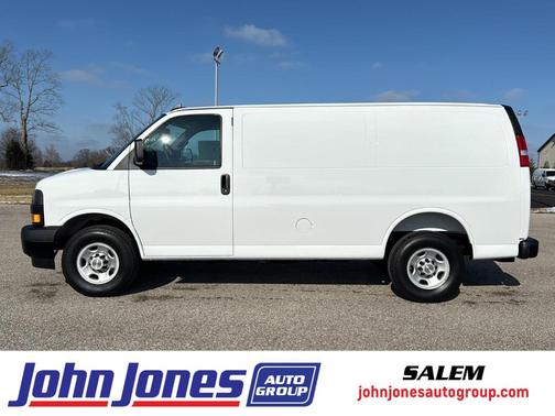 2025 Chevrolet Express 2500 Work Van