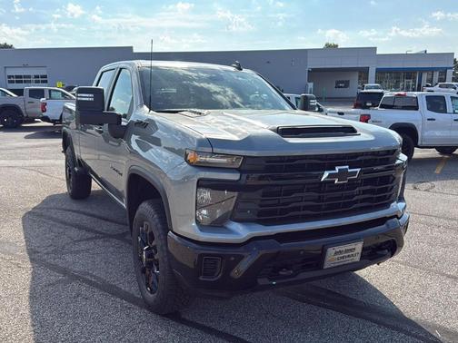 2026 Chevrolet Silverado 2500 Custom