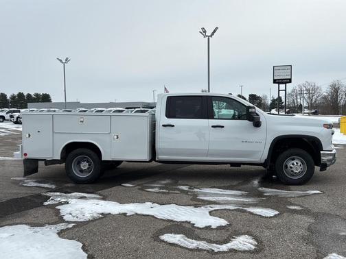 2026 Chevrolet Silverado 3500 WT