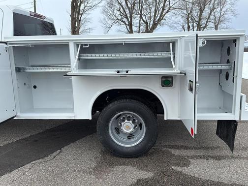 2026 Chevrolet Silverado 3500 WT