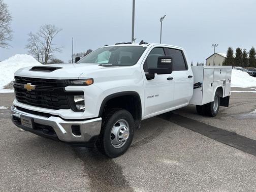 2026 Chevrolet Silverado 3500 WT