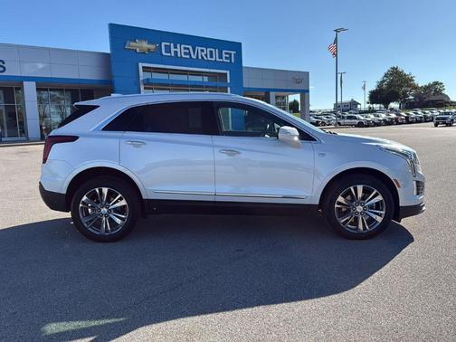 2025 Cadillac XT5 Premium Luxury