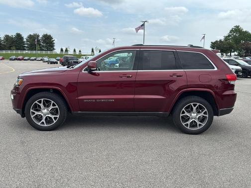 2018 Jeep Grand Cherokee Sterling Edition
