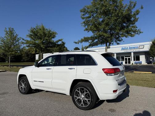 2021 Jeep Grand Cherokee Overland