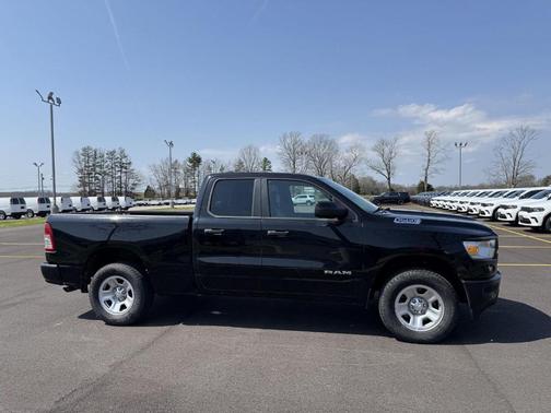 Diamond Black 2022 RAM 1500 Tradesman