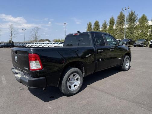 Diamond Black 2022 RAM 1500 Tradesman