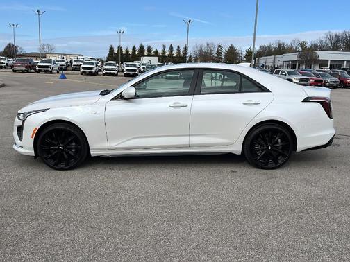 2025 Cadillac CT4 Sport