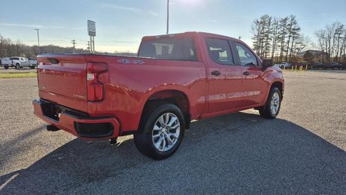 2021 Chevrolet Silverado 1500 Custom