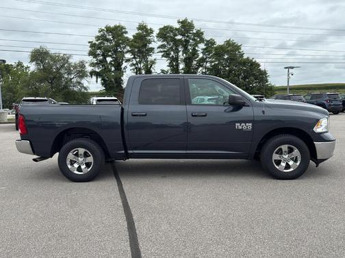 2021 RAM 1500 Classic SLT