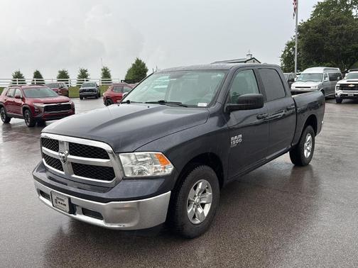 2021 RAM 1500 Classic SLT