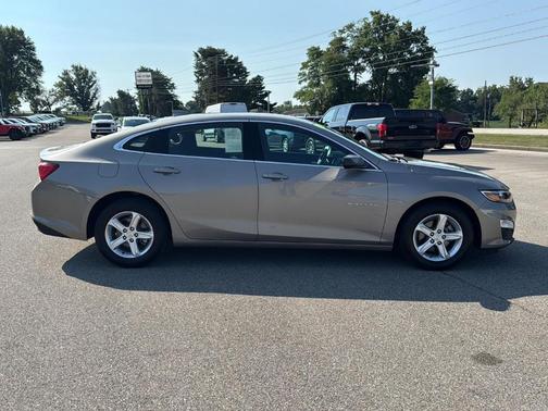 2023 Chevrolet Malibu LT