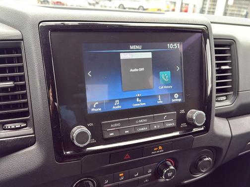 2022 Nissan Frontier S