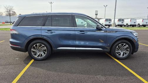 2020 Lincoln Aviator Standard AWD