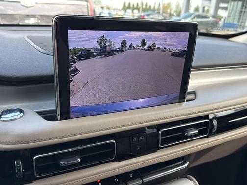 Blue Diamond 2020 Lincoln Aviator Standard AWD