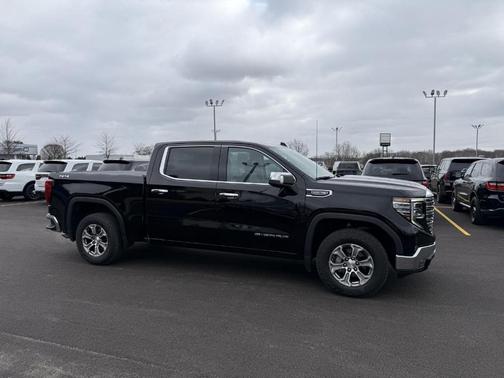 2022 GMC Sierra 1500 SLT