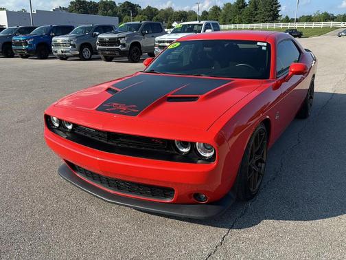2016 Dodge Challenger R/T Scat Pack