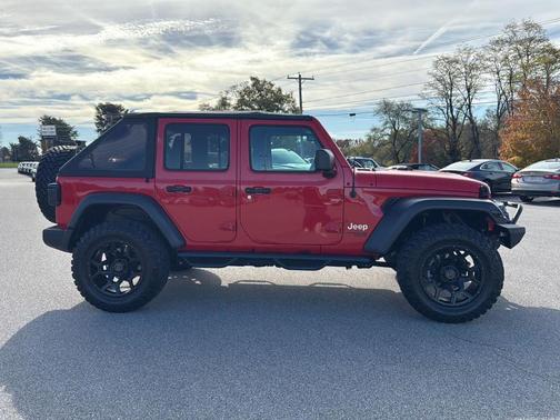 2018 Jeep Wrangler Unlimited Sport