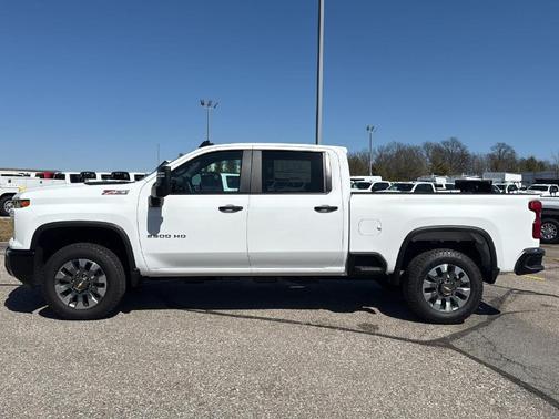 2025 Chevrolet Silverado 2500 Custom