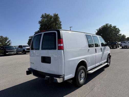 2023 Chevrolet Express 2500 Work Van