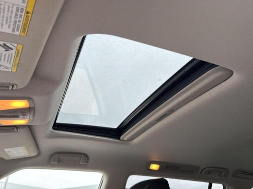 2016 INFINITI QX80 Base