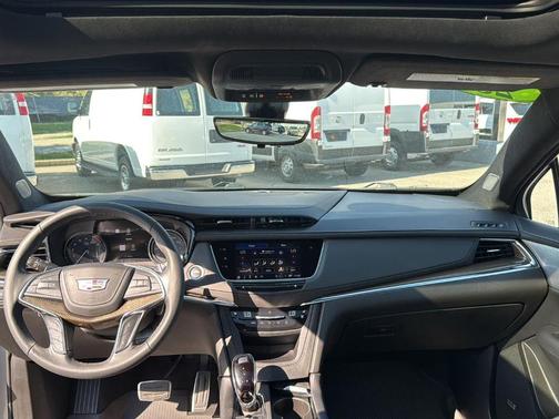 2023 Cadillac XT5 Sport