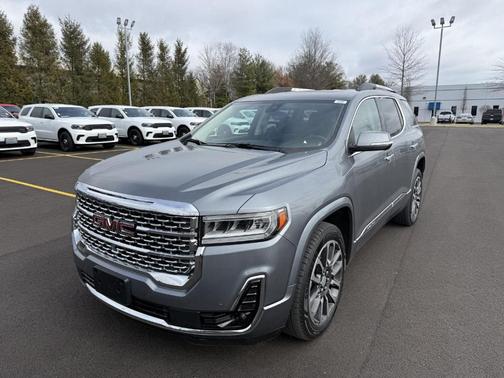 2020 GMC Acadia Denali