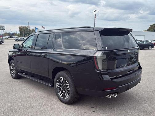 2025 Chevrolet Suburban Z71
