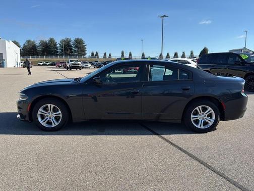 2017 Dodge Charger SE
