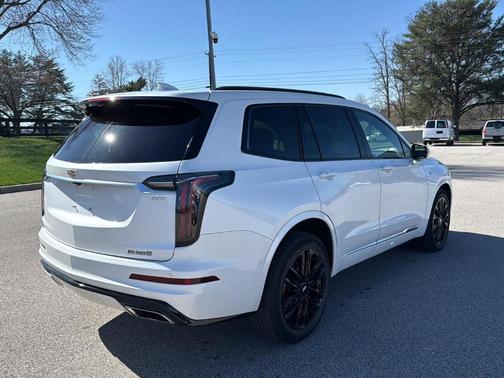 2023 Cadillac XT6 Sport AWD