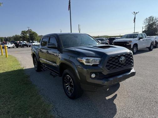 2021 Toyota Tacoma TRD Sport