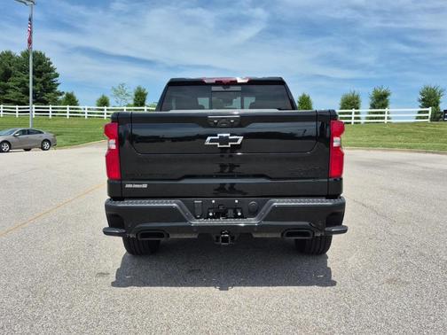 Black 2026 Chevrolet Silverado 1500 High Country