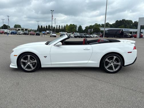 2015 Chevrolet Camaro 2LT